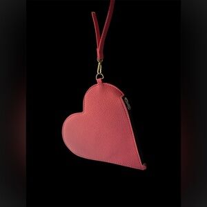SHEIN Heart-Shaped Pink Wristlet
